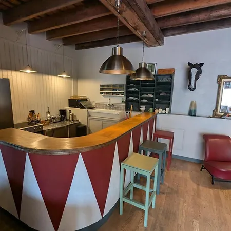 Historique Avec Piscine, Salle De Jeux, Et Jardin - Ideal Famille Et Amis - Fr-1-653-261