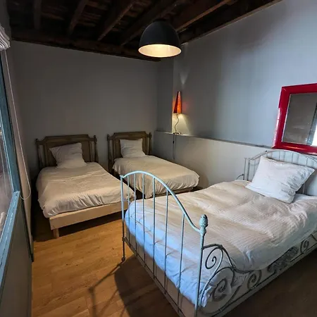 Historique Avec Piscine, Salle De Jeux, Et Jardin - Ideal Famille Et Amis - Fr-1-653-261 Apartment Angoulême