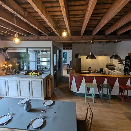 Historique Avec Piscine, Salle De Jeux, Et Jardin - Ideal Famille Et Amis - Fr-1-653-261